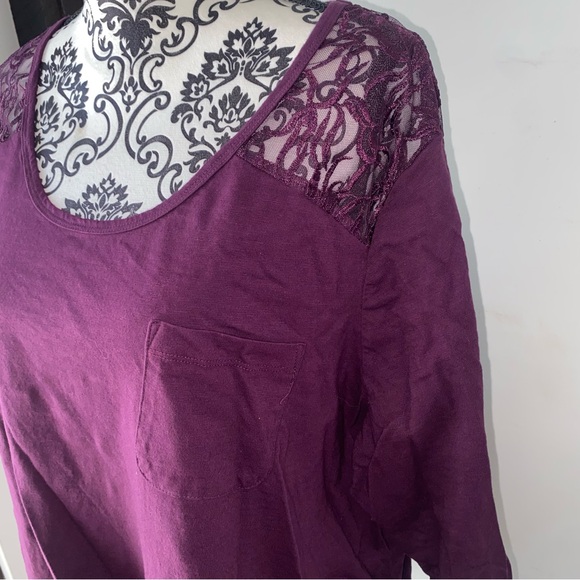 Roaman's Size 2X 26/28 Dark Purple Three Quarter Sleeve Shirt with Lace - Picture 9 of 13